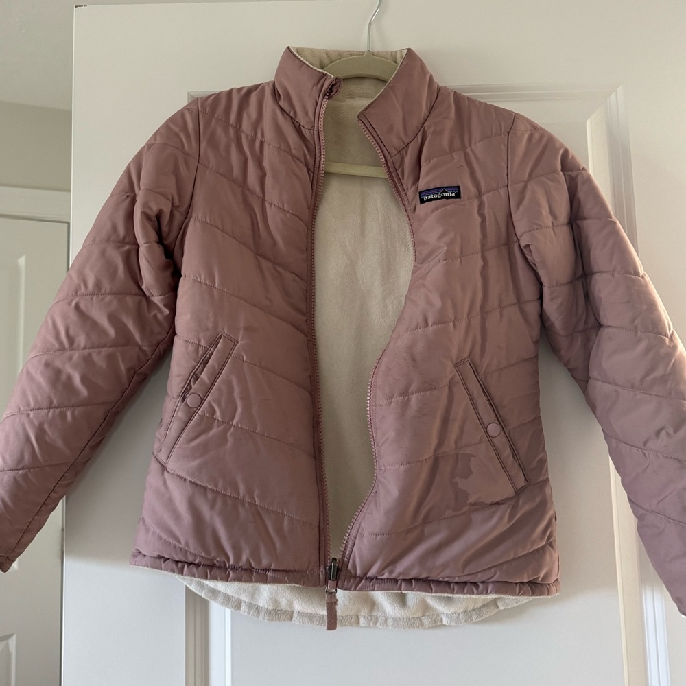 Girls Patagonia reversible fleece jacket